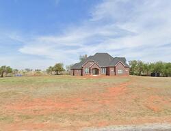 Pre-foreclosure in  OAK HILL DR Piedmont, OK 73078