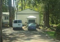 Pre-foreclosure in  SE MCGUFFEY LN Eagle Creek, OR 97022