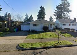 Pre-foreclosure in  NE 71ST AVE Portland, OR 97213