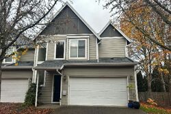 Pre-foreclosure in  SW WHITLEY WAY Beaverton, OR 97006