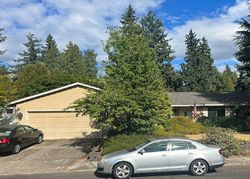 Pre-foreclosure in  SW SERENA WAY Portland, OR 97224