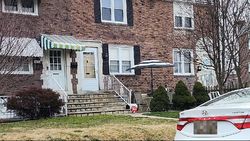 Pre-foreclosure in  STONEYBROOK LN Drexel Hill, PA 19026