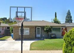 Pre-foreclosure in  PRINCEVALLE ST Gilroy, CA 95020