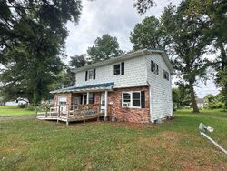 Pre-foreclosure in  SUSSEX AVE Seaford, DE 19973