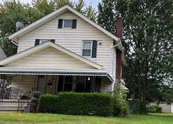 Pre-foreclosure in  DAVIES AVE Akron, OH 44306