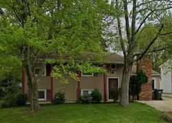 Pre-foreclosure in  CHARRING CROSS DR Stow, OH 44224