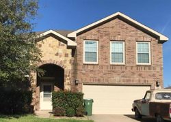 Pre-foreclosure in  FENNEL LN Arlington, TX 76010