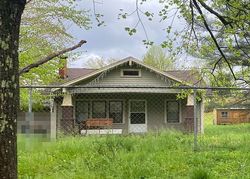 Pre-foreclosure in  TURNER RD Bluff City, TN 37618