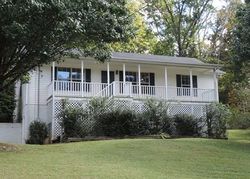 Pre-foreclosure in  WINDY HILLS LN Mc Ewen, TN 37101