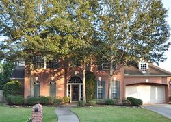 Pre-foreclosure in  FOREST ROW DR Kingwood, TX 77345