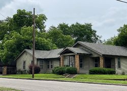 Pre-foreclosure in  ELMWOOD AVE Corsicana, TX 75110