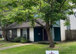 Pre-foreclosure in  ALVIN DARK AVE Baton Rouge, LA 70820