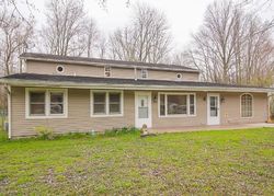 Pre-foreclosure in  PLUM CREEK DR Columbia Station, OH 44028