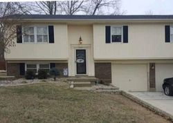 Pre-foreclosure in  FREDA WAY Louisville, KY 40272