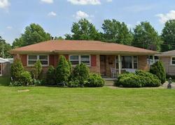 Pre-foreclosure in  MARIEMONT RD Louisville, KY 40258