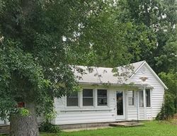 Pre-foreclosure Listing in HOLLIDAY ST OSAGE CITY, KS 66523