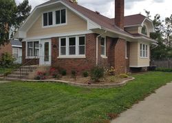 Pre-foreclosure in  S COMMONWEALTH AVE Aurora, IL 60506