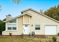 Pre-foreclosure in  GREENFIELD DR Aurora, IL 60506