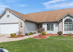 Pre-foreclosure in  ABBEY PLACE BLVD Fort Wayne, IN 46804