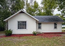 Pre-foreclosure in  COUNTY ROAD 20 Elkhart, IN 46517