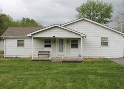 Pre-foreclosure in  COUNTRY CLUB RD Indianapolis, IN 46234