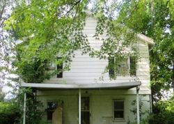 Pre-foreclosure in  E KNAUER ST Ava, IL 62907