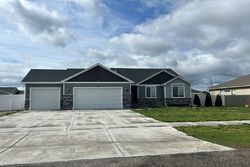Pre-foreclosure Listing in BRYLEE WAY IONA, ID 83427