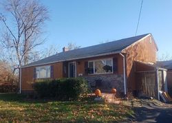 Pre-foreclosure in  CHESSLEE RD East Hartford, CT 06108