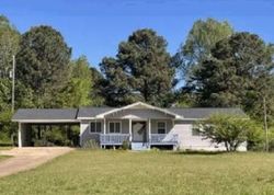 Pre-foreclosure in  TOWNS RD Lagrange, GA 30241