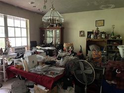 Pre-foreclosure in  ABERDEEN CIR Tampa, FL 33617
