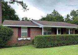 Pre-foreclosure in  NANDINA CT Tallahassee, FL 32308