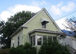 Pre-foreclosure in  EAST AVE Bridgeport, CT 06610