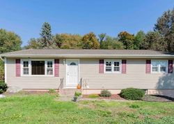 Pre-foreclosure in  BUSHWICK RD Poughkeepsie, NY 12603