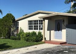 Pre-foreclosure in  NE 58TH ST Fort Lauderdale, FL 33334