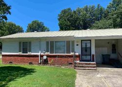 Pre-foreclosure in  N 15TH AVE Paragould, AR 72450