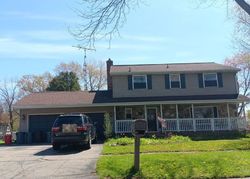Pre-foreclosure in  N WICKSHIRE LN Durand, MI 48429