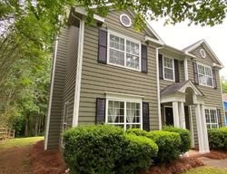 Pre-foreclosure in  SCRIMSHAW LN Charlotte, NC 28215