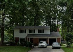 Pre-foreclosure in  PINEY GROVE RD Charlotte, NC 28212