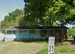 Pre-foreclosure in  CRICKETEER DR Charlotte, NC 28216