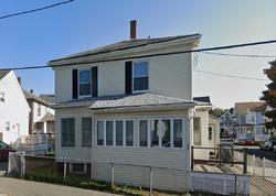 Pre-foreclosure Listing in CHASE ST BEVERLY, MA 01915