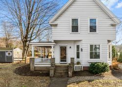 Pre-foreclosure Listing in BROAD ST GROVELAND, MA 01834
