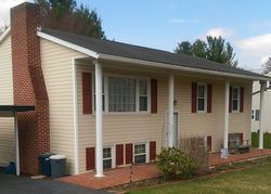 Pre-foreclosure in  GREENDALE DR Hagerstown, MD 21742