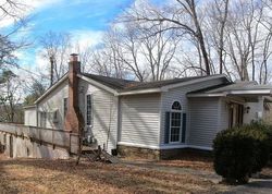 Pre-foreclosure in  RIVERVIEW RD Pasadena, MD 21122