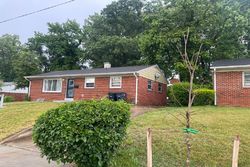 Pre-foreclosure in  LAKEWOOD ST Suitland, MD 20746