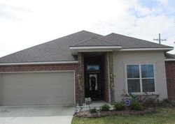 Pre-foreclosure in  FOREST GROVE DR Youngsville, LA 70592