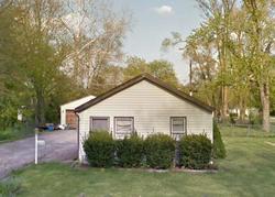 Pre-foreclosure in  N MARY DR Lake Villa, IL 60046