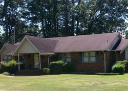 Pre-foreclosure in  MONTEREY DR Bessemer, AL 35022