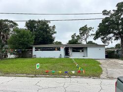 Pre-foreclosure in  SHETLAND RD W Jacksonville, FL 32277