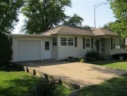Pre-foreclosure in  HIGHWAY 67 Camanche, IA 52730