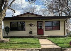 Pre-foreclosure Listing in 9TH AVE SW HAMPTON, IA 50441